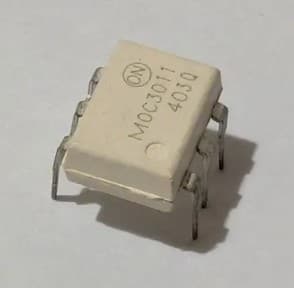 Оптрон MOC 3011 /DIP-6/